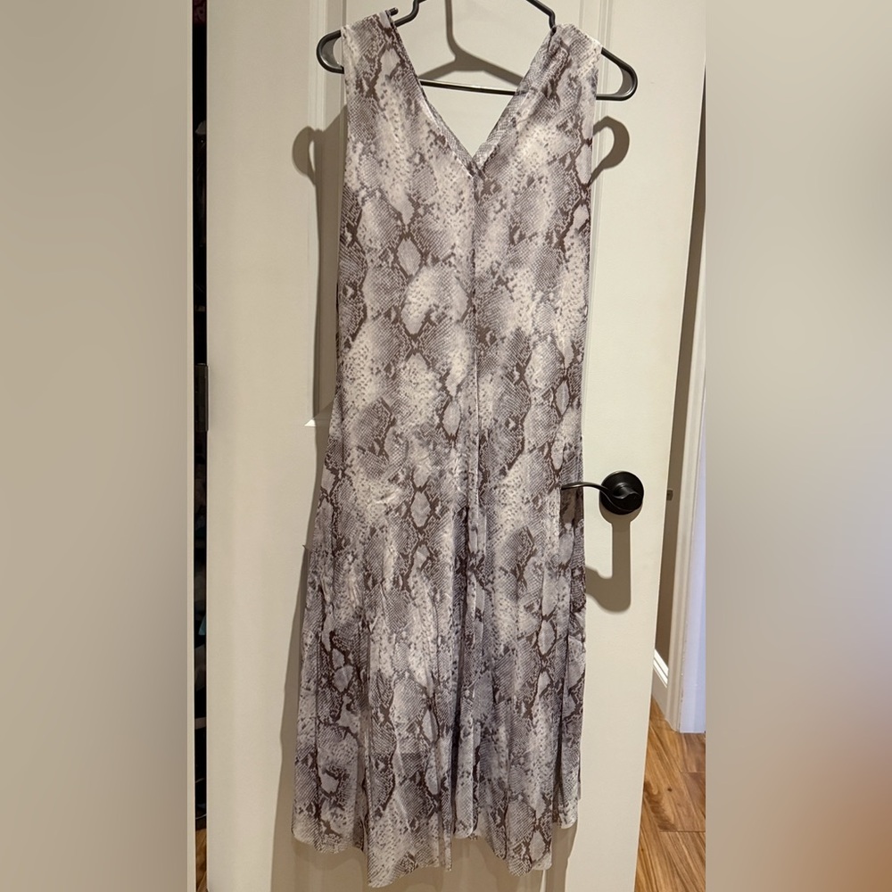 Elegant V-Neck Snake Print Midi Dress